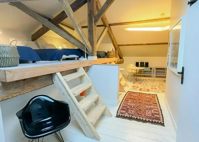 American-style With Pool In Montalivet Tatil Evi